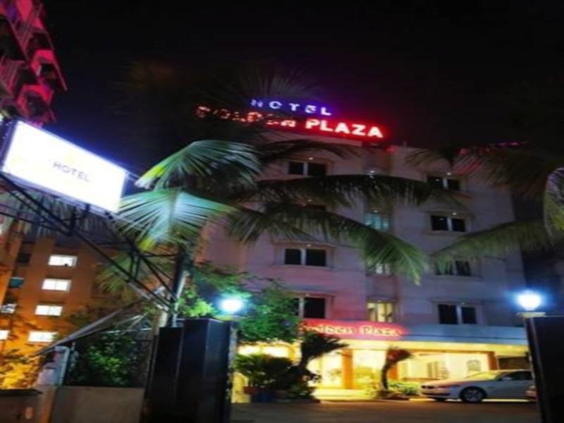 Golden Plaza Hotel Ahmedabad Ngoại thất bức ảnh